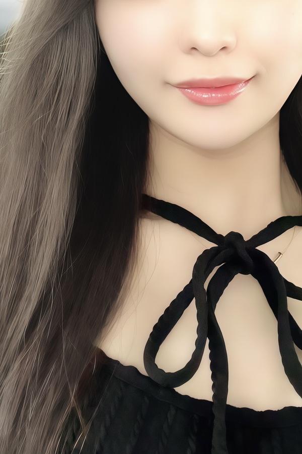 上野　まりえ